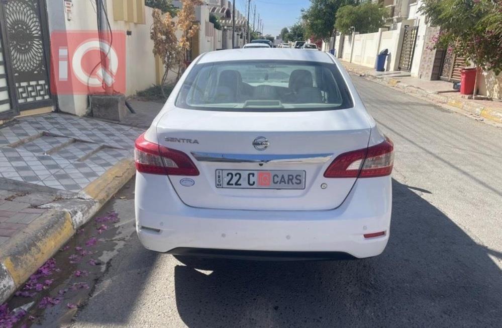 نیسان سێنترا